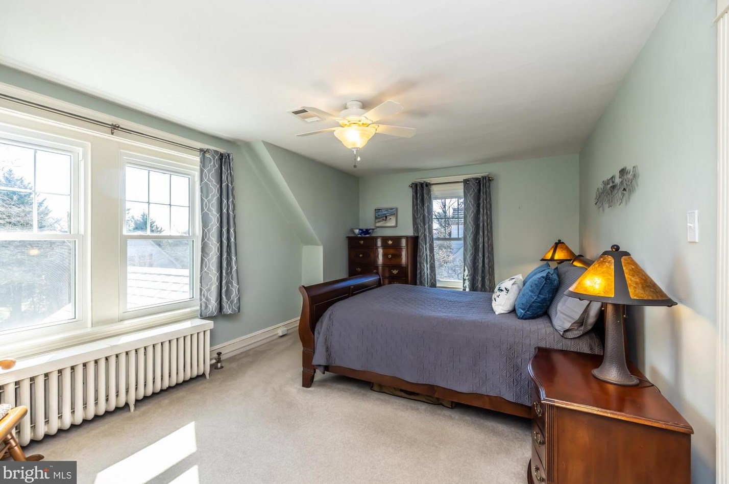 609 Sharpless St, West Chester PA  19382-3542 exterior