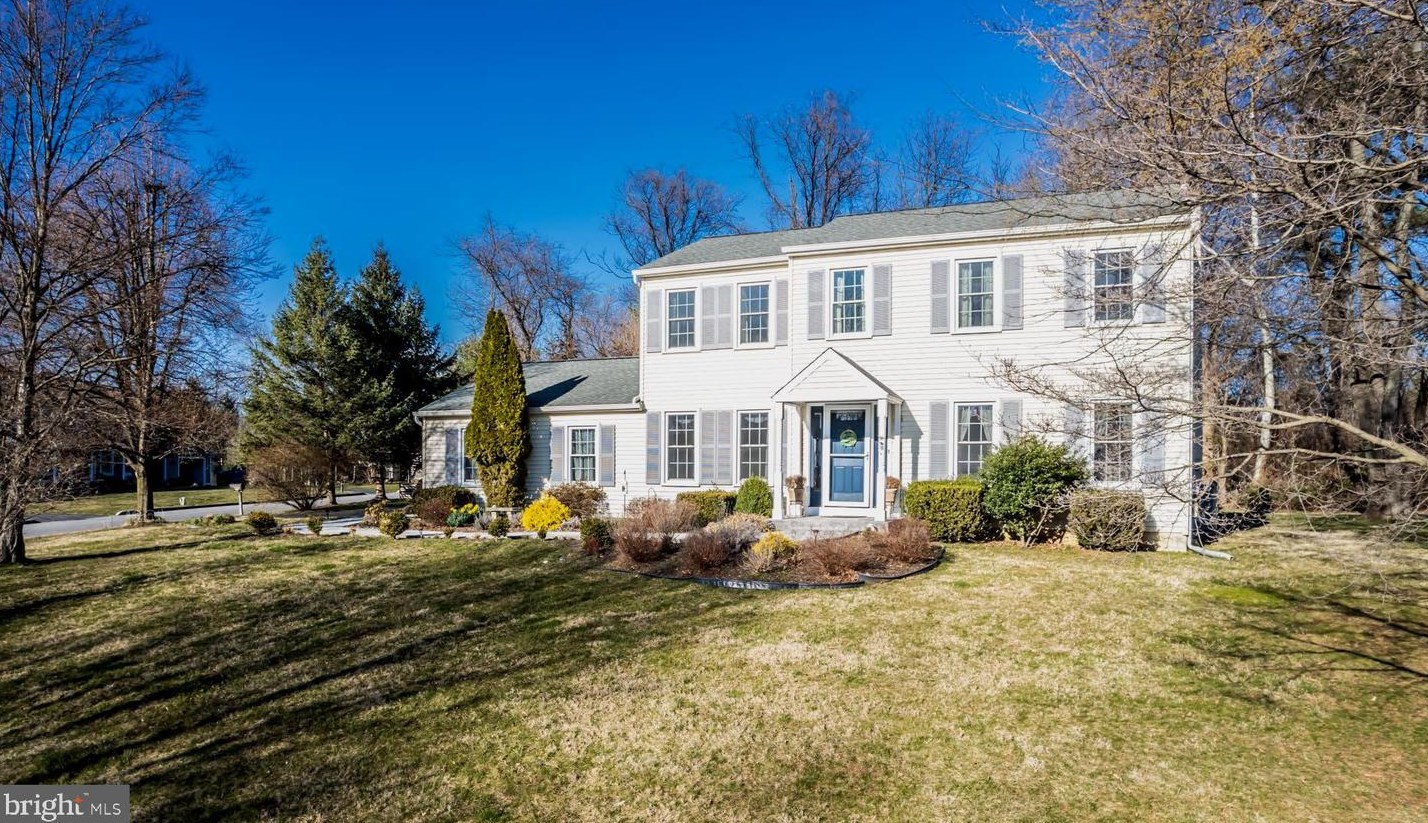 321 Courtney Cir, West Chester, PA 19382-4871