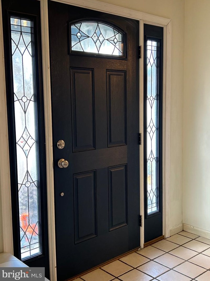 321 Courtney Cir, West Chester PA  19382-4871 exterior