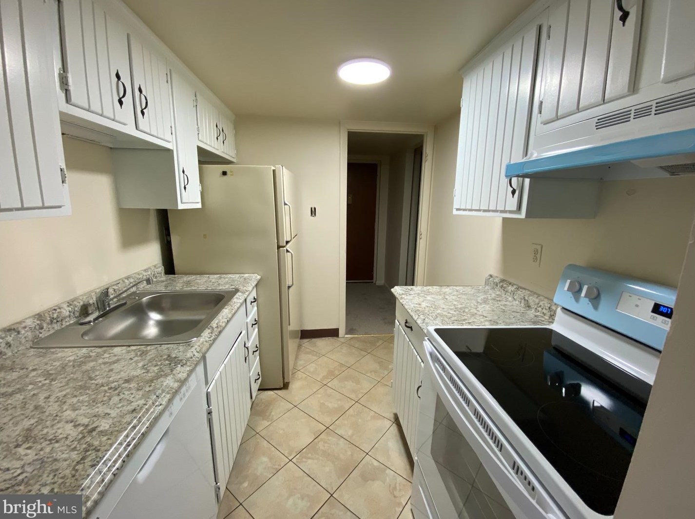 300 Winding Way #b6, Downingtown, PA 19335