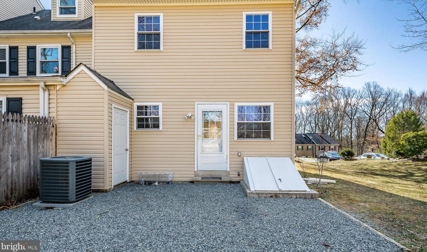 126 Denbigh Ter, West Chester PA  19380-2151 exterior