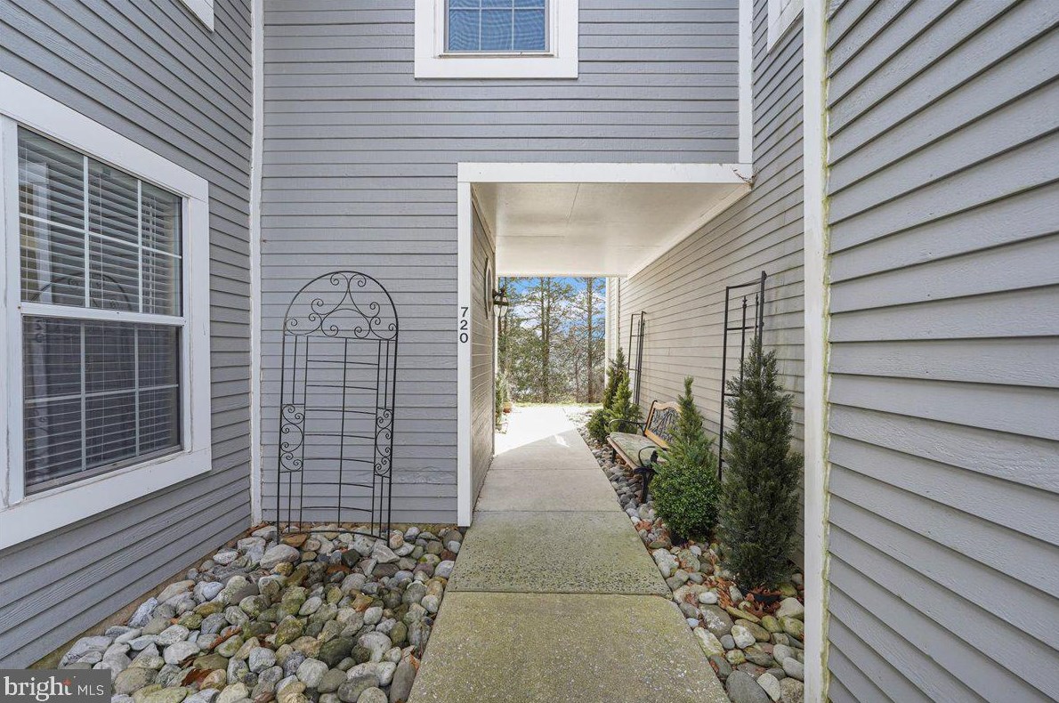 722 Bradford Ter, West Chester, PA 19382