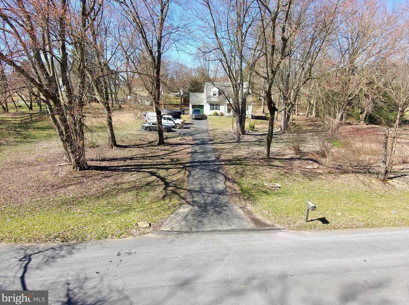 101 Clearfield Ln, Romansville, PA 19320-4327