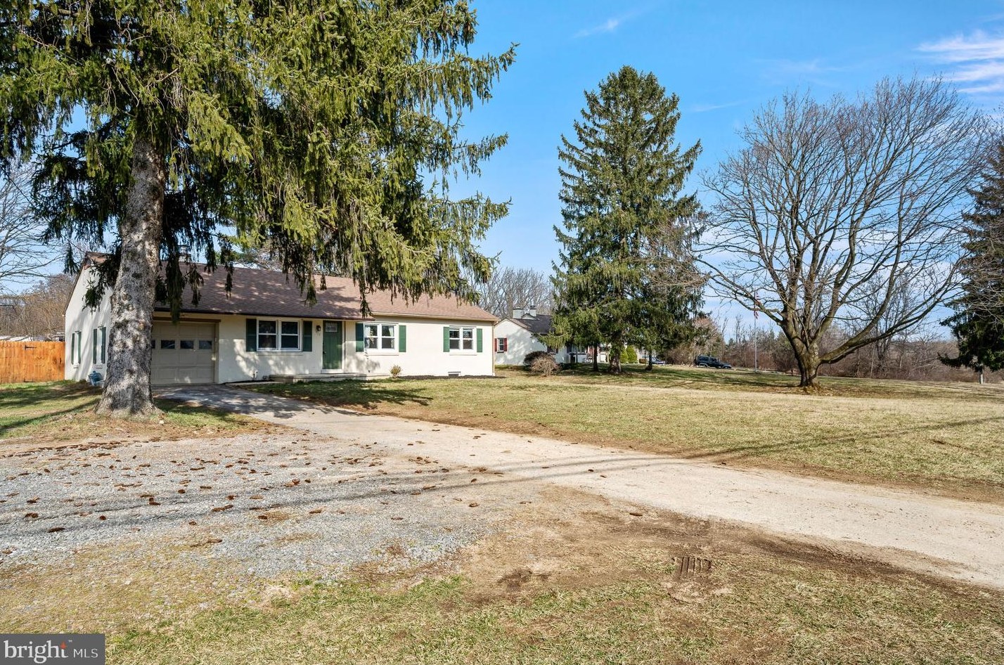 1439 Horse Shoe Pike, Glenmoore, PA 19343-1143
