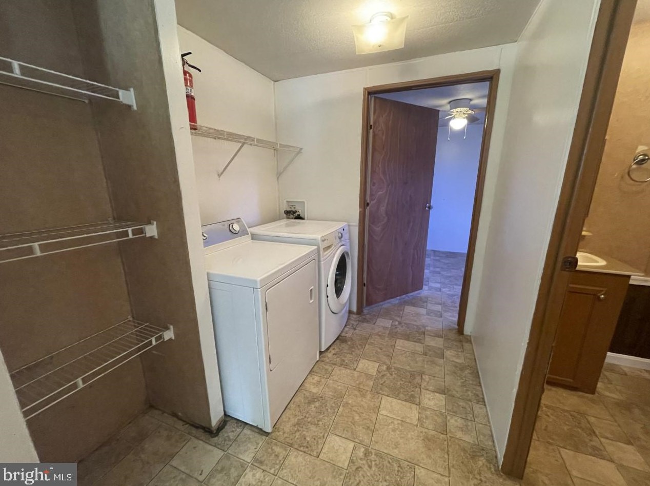 835 Old Forge Rd, Oxford PA  19363-2238 exterior