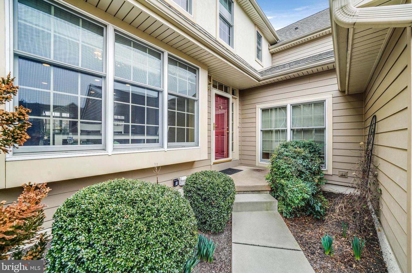411 Homestead Dr, West Chester, PA 19382