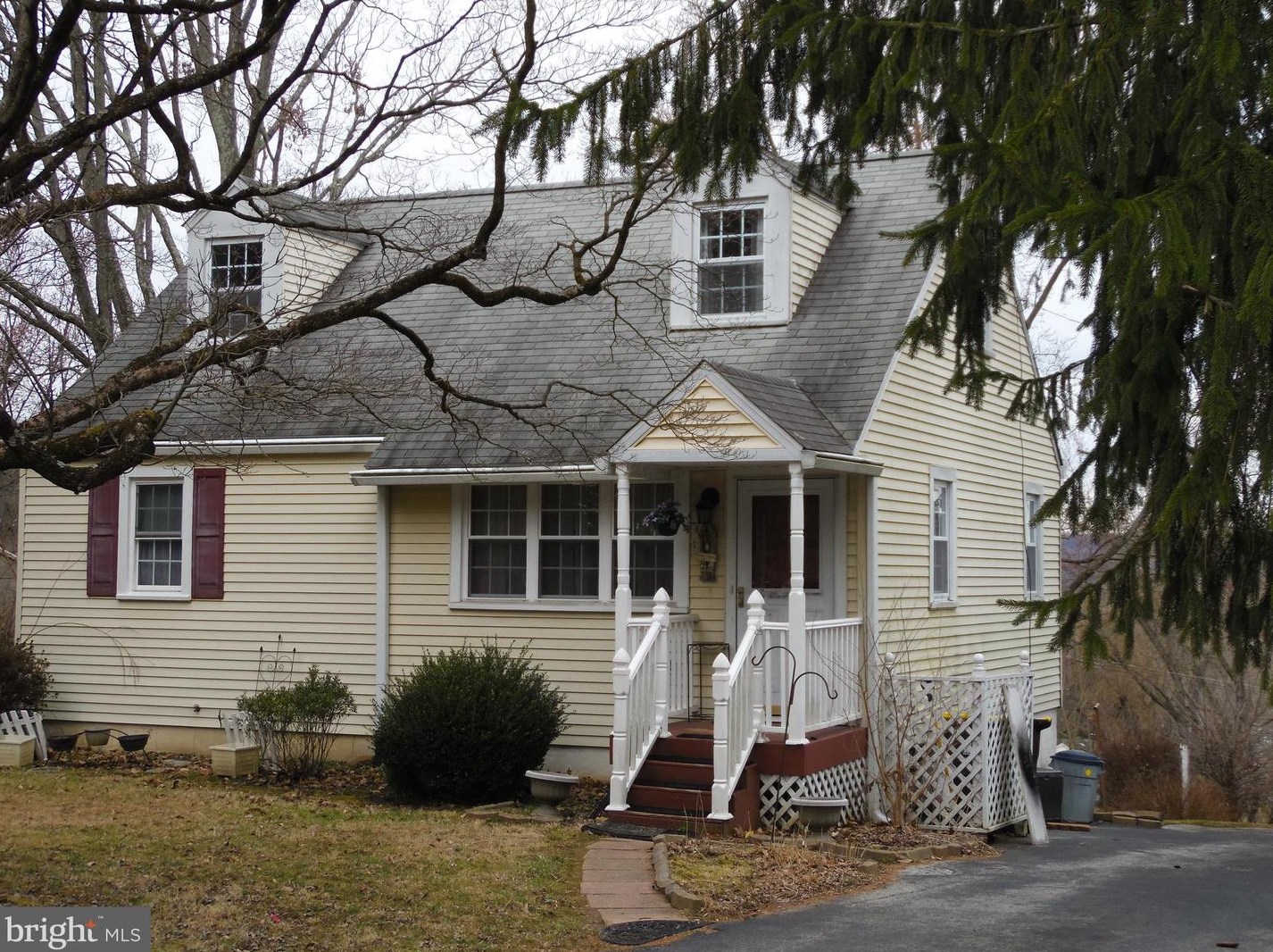 39 Fahnestock Rd, Frazer, PA 19355-2104
