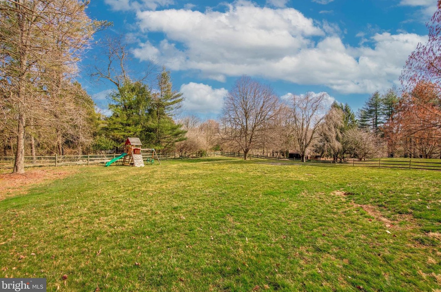 1902 Standiford Dr, Frazer, PA 19355