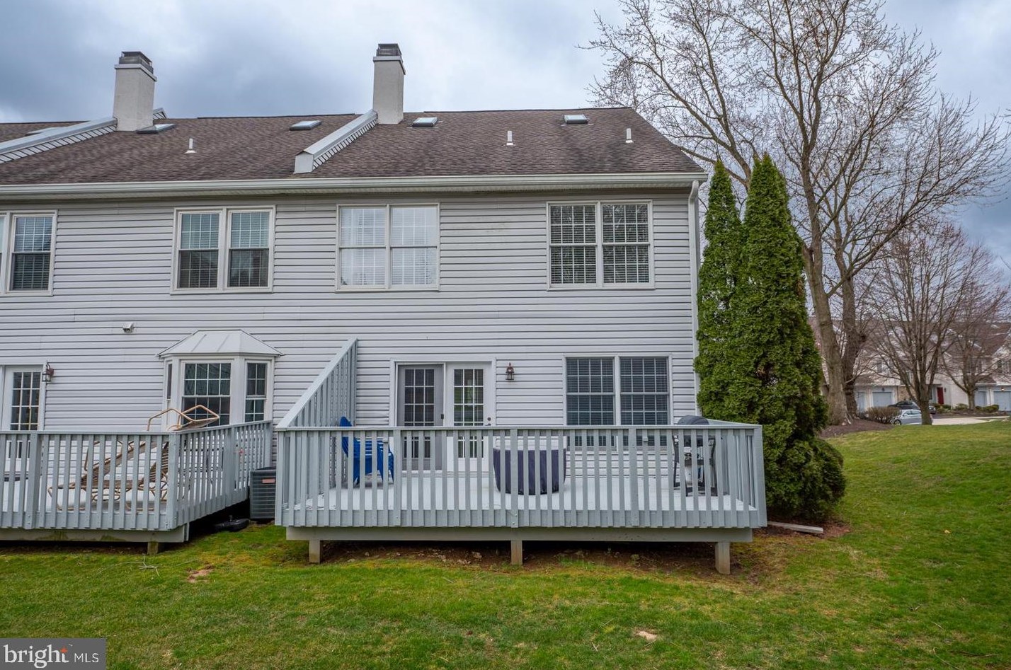 563 Saxony Dr, Exton PA  19341-2067 exterior