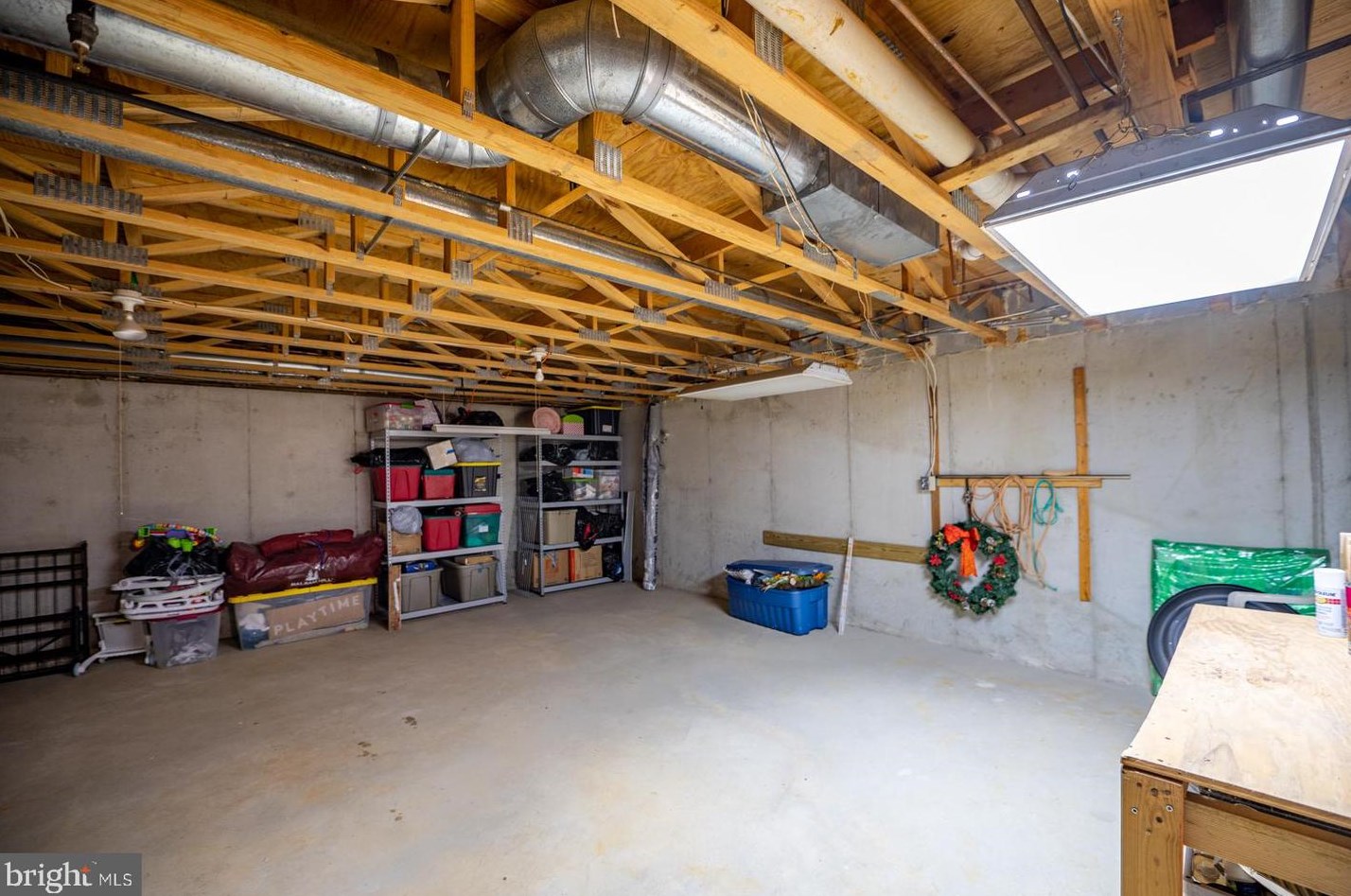 563 Saxony Dr, Exton PA  19341-2067 exterior