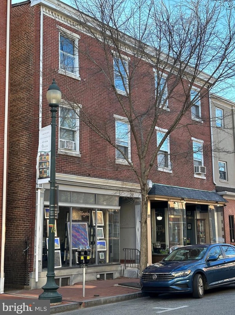 22 S Church St, West Chester, PA 19382