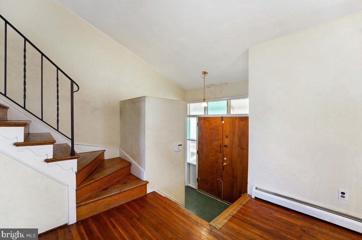 523 Park Rd, Spring City, PA 19475