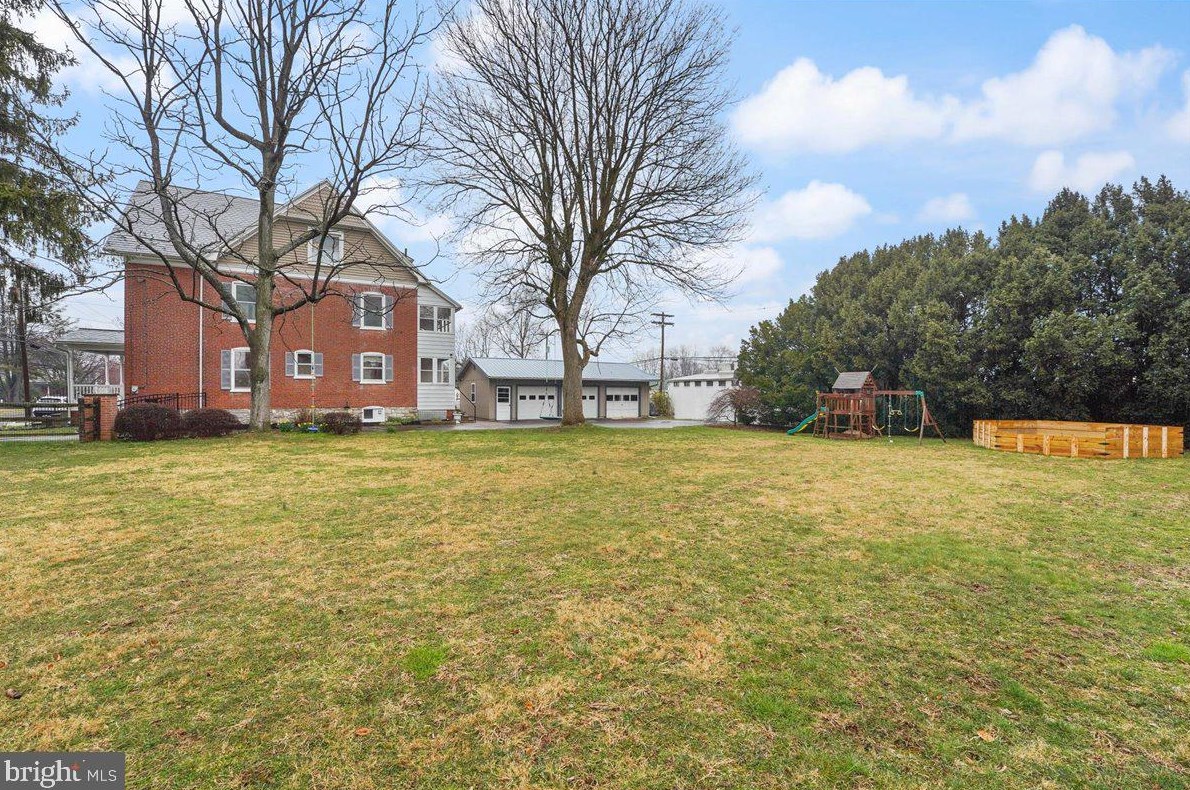 225 And 231 Penn Ave, Oxford, PA 19363