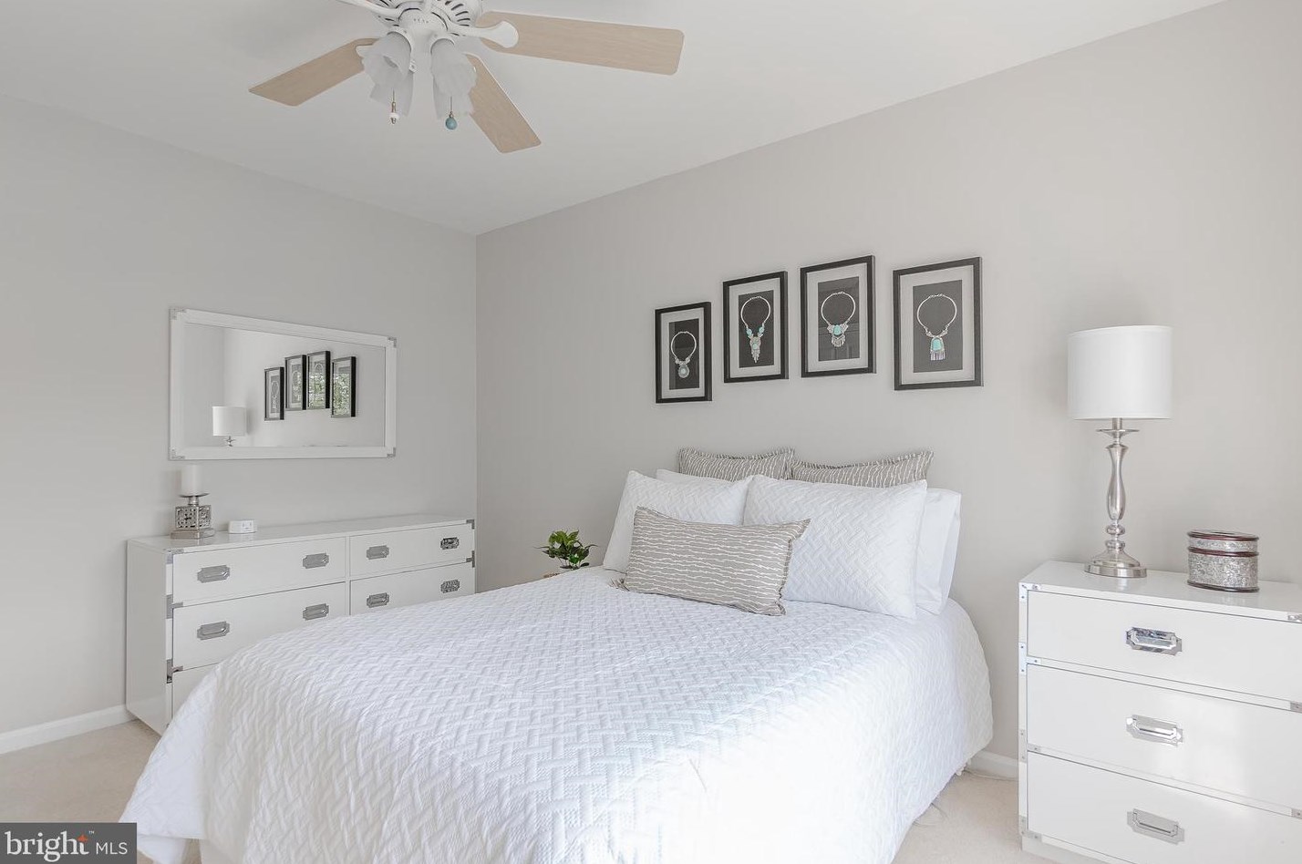 203 Southside Cir, Downingtown PA  19335-4428 exterior