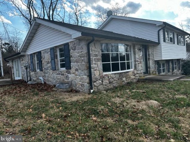 730 Pigeon Creek Rd, Pottstown, PA 19465