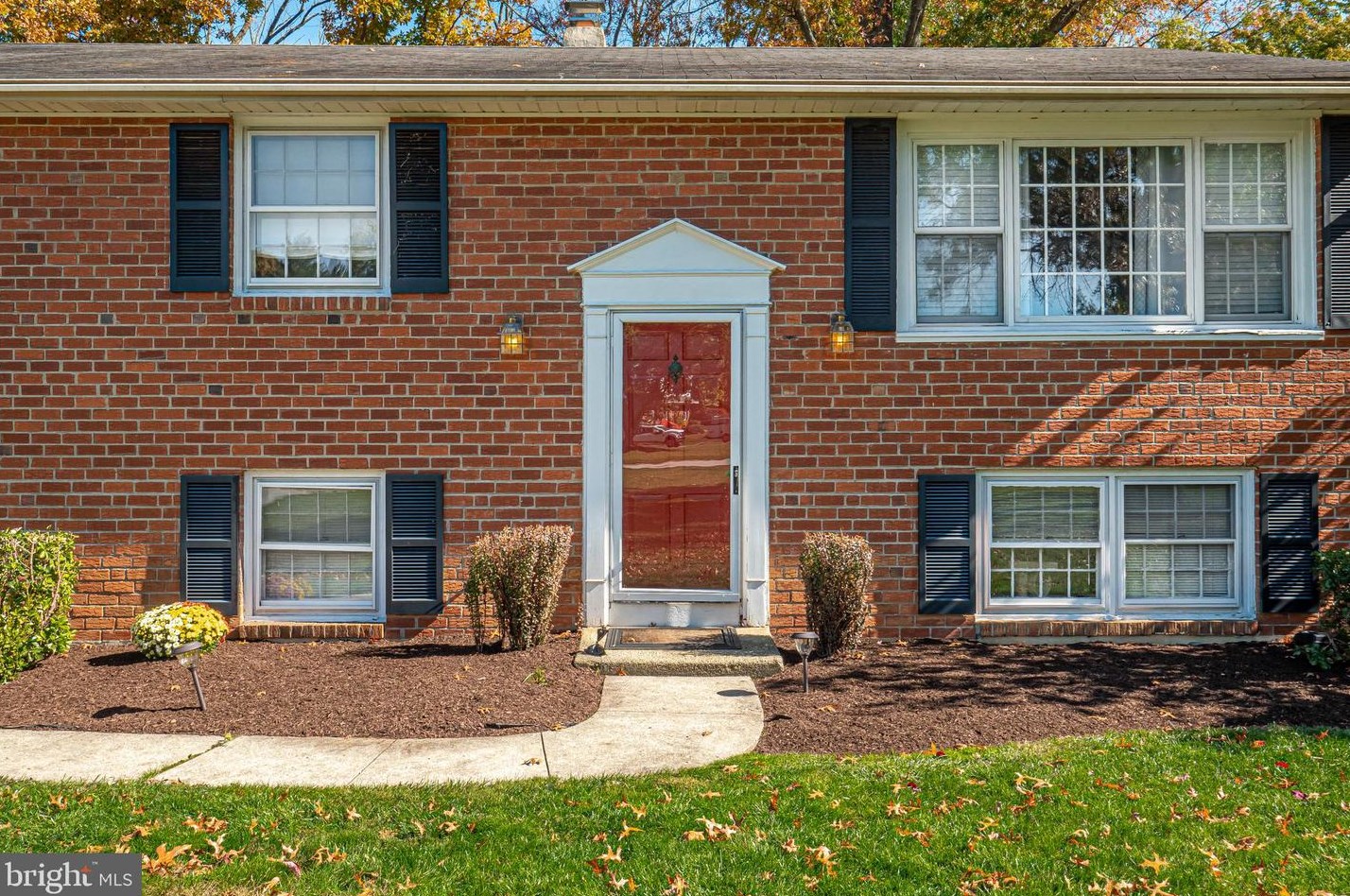 701 Mallard Rd, West Chester, PA 19382-5726