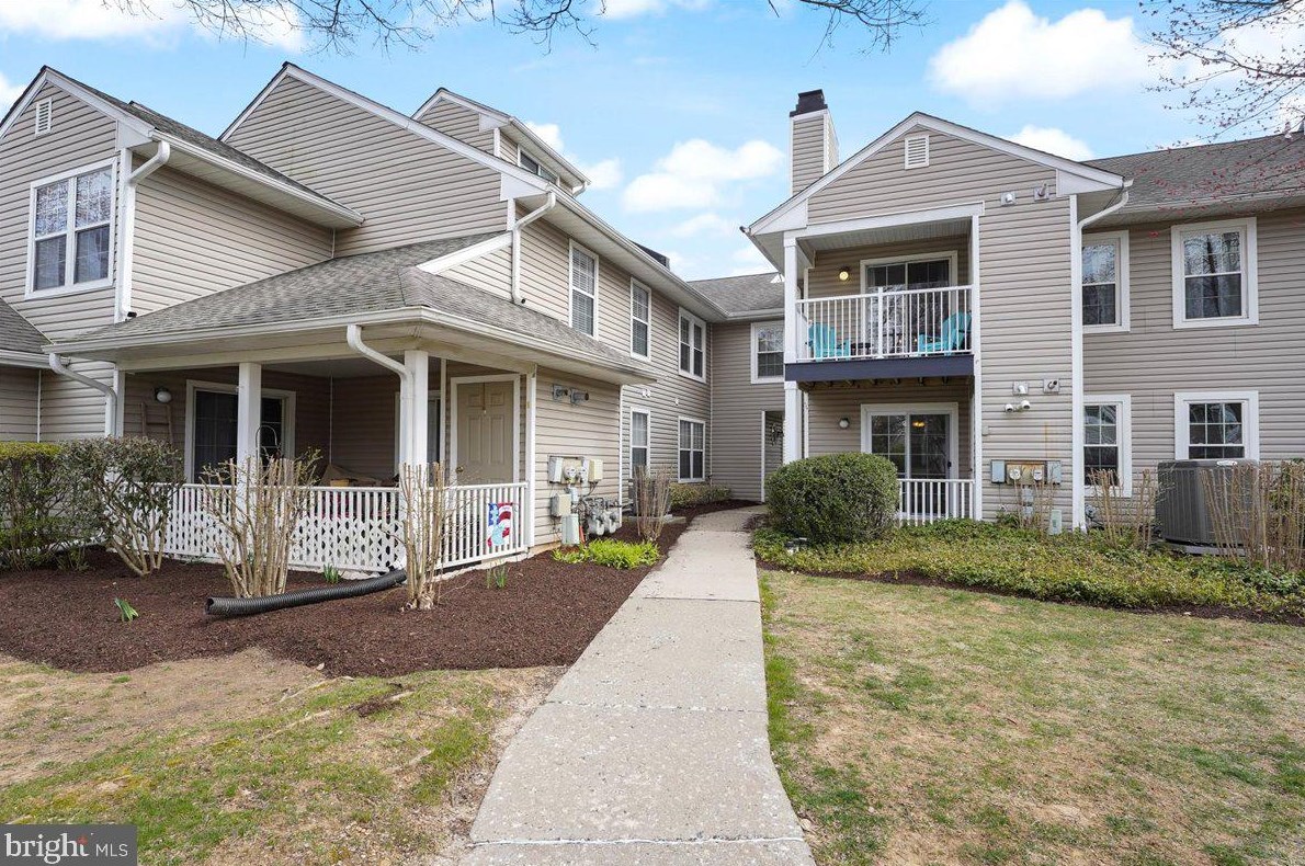 907 Railway Sq, West Chester, PA 19380-1392