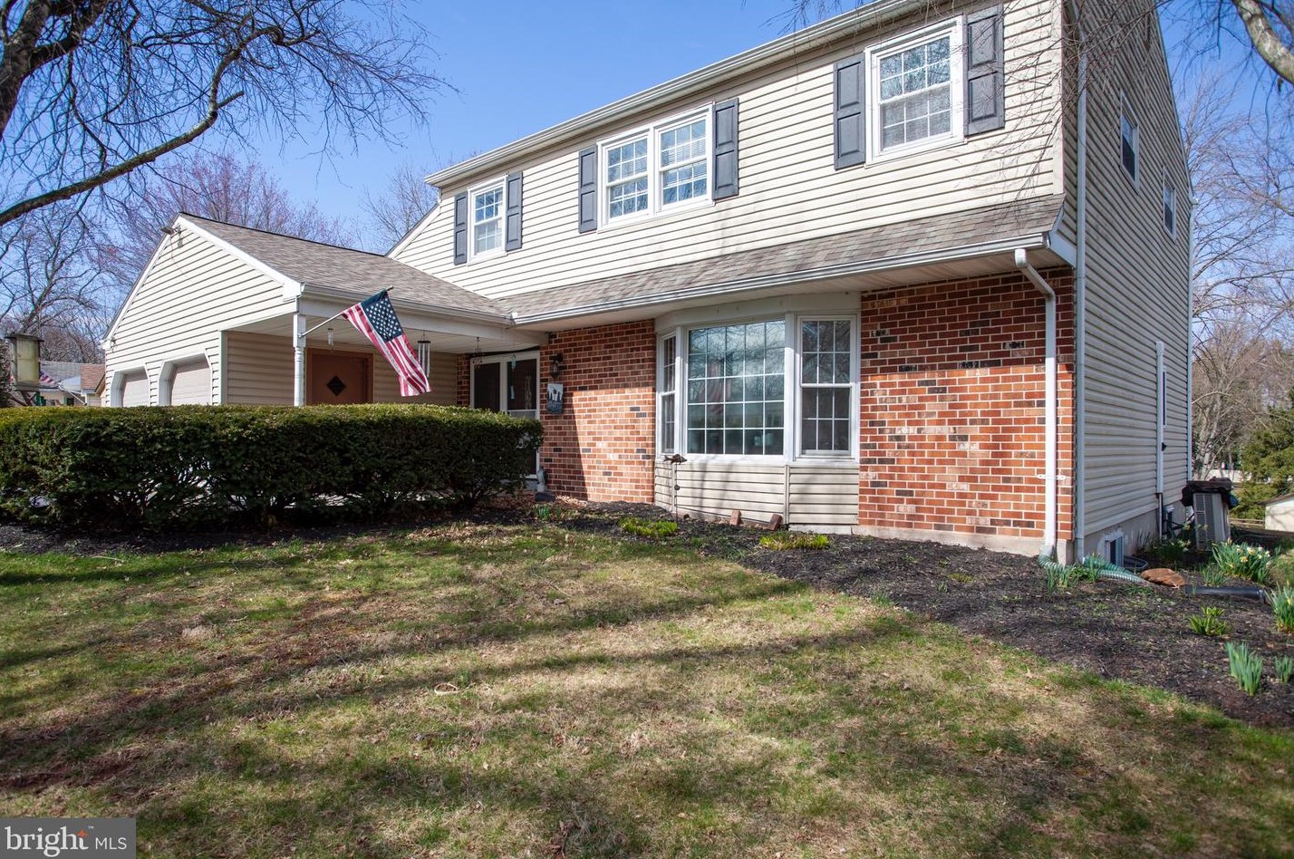 1174 Grandview Cir, Pottstown, PA 19465