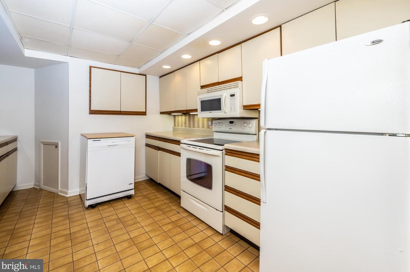 365 Balderston Dr, Exton PA 19341-2001 exterior