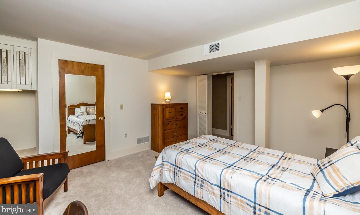 365 Balderston Dr, Exton PA 19341-2001 exterior