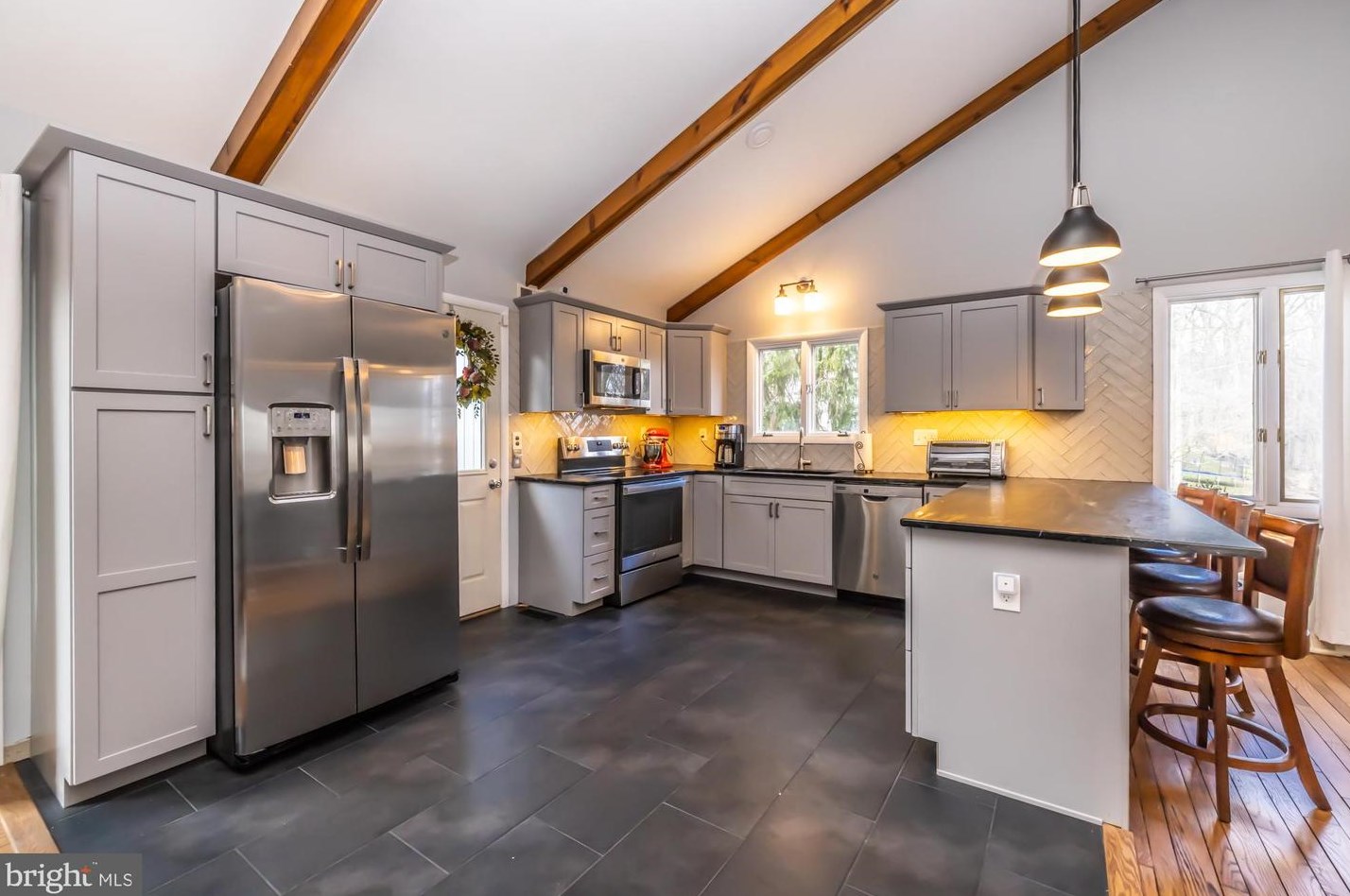 365 Balderston Dr, Exton PA 19341-2001 exterior