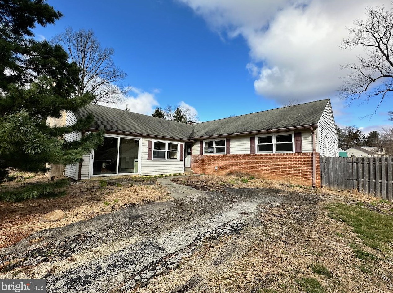 61 Devon Rd, Paoli, PA 19301