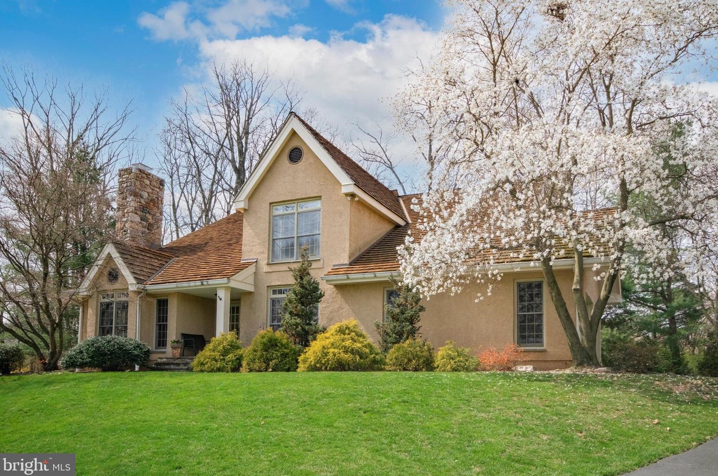 7 Woodford Ln, Frazer, PA 19355