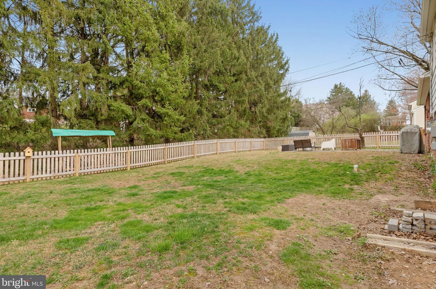1267 Phoenixville Pike, West Chester PA  19380-4062 exterior