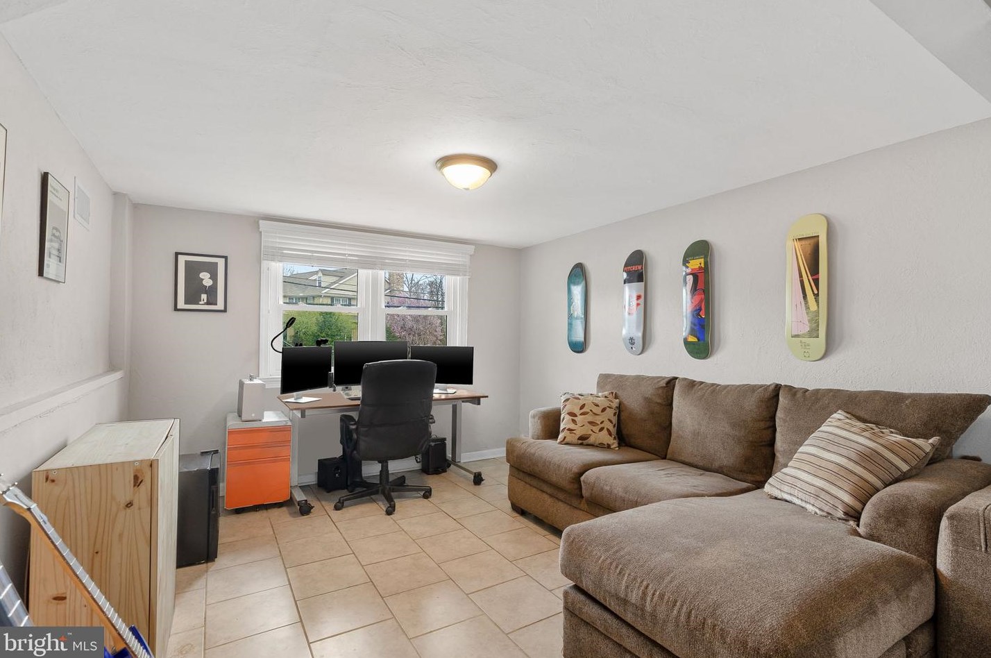 1267 Phoenixville Pike, West Chester PA  19380-4062 exterior