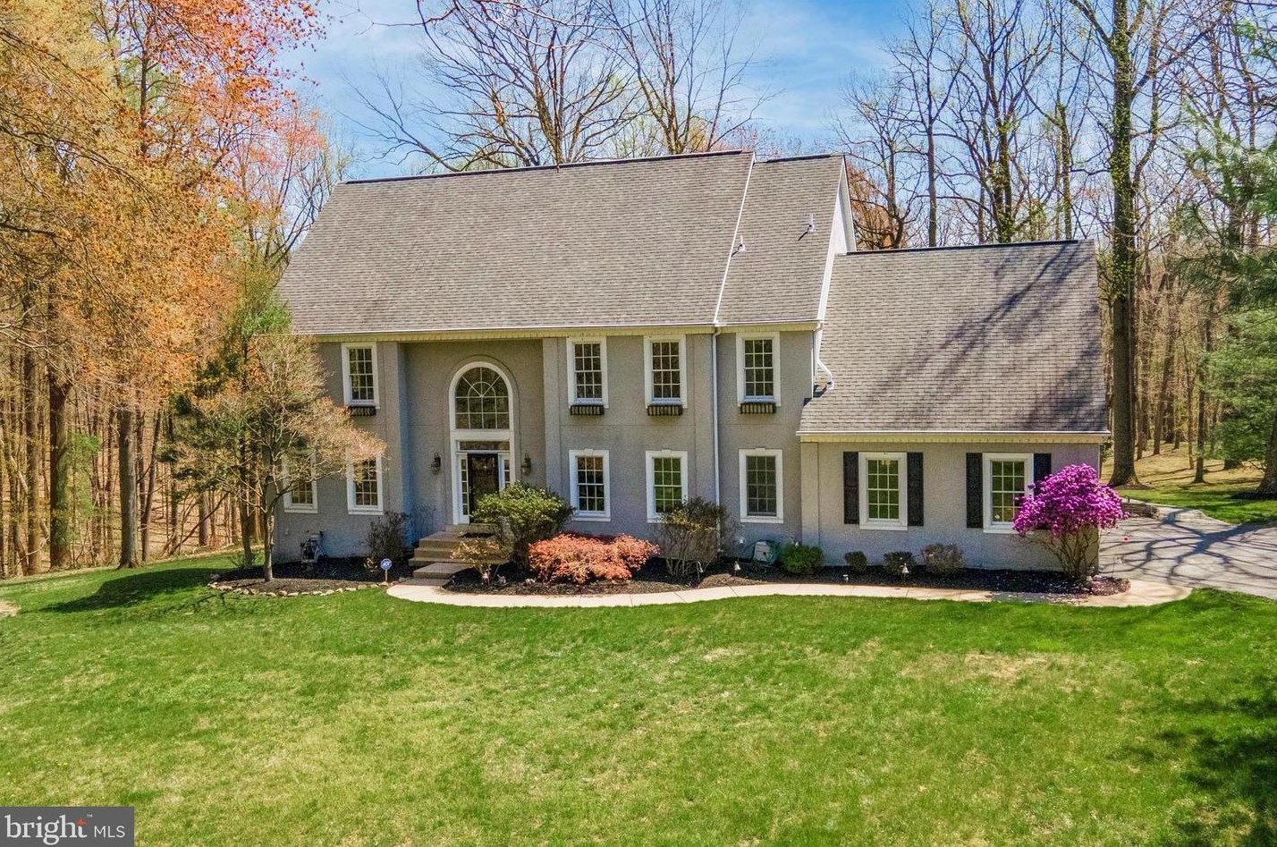 1331 Pennsridge Ct, Downingtown, PA 19335