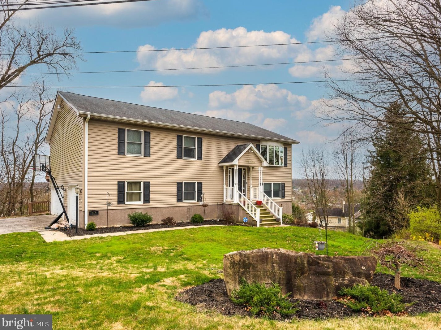 175 N Limestone Rd, Parkesburg, PA 19365
