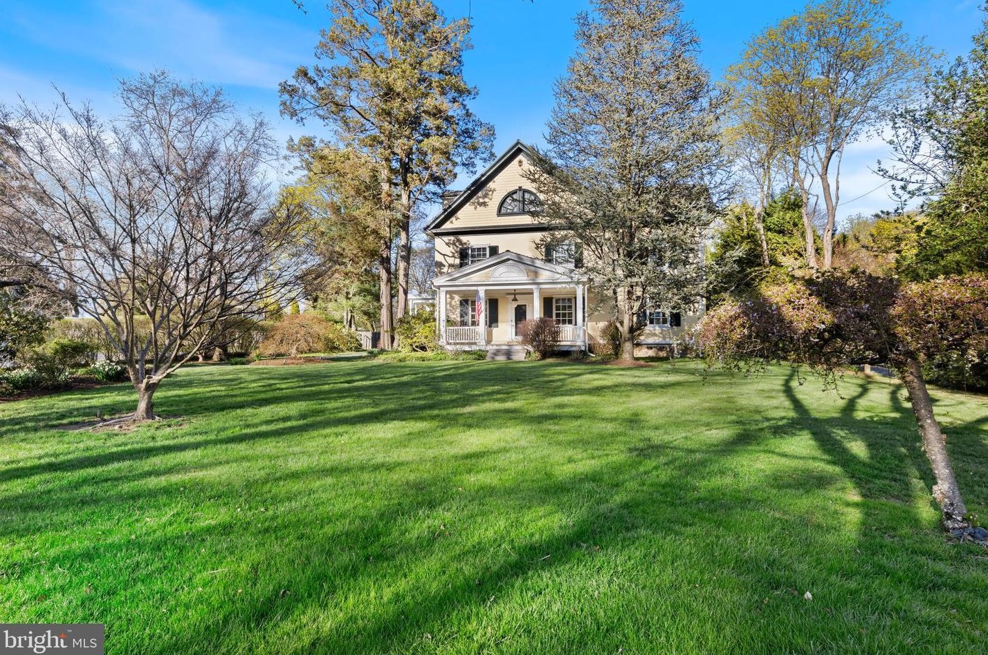 415 S Waterloo Rd, Devon, PA 19333