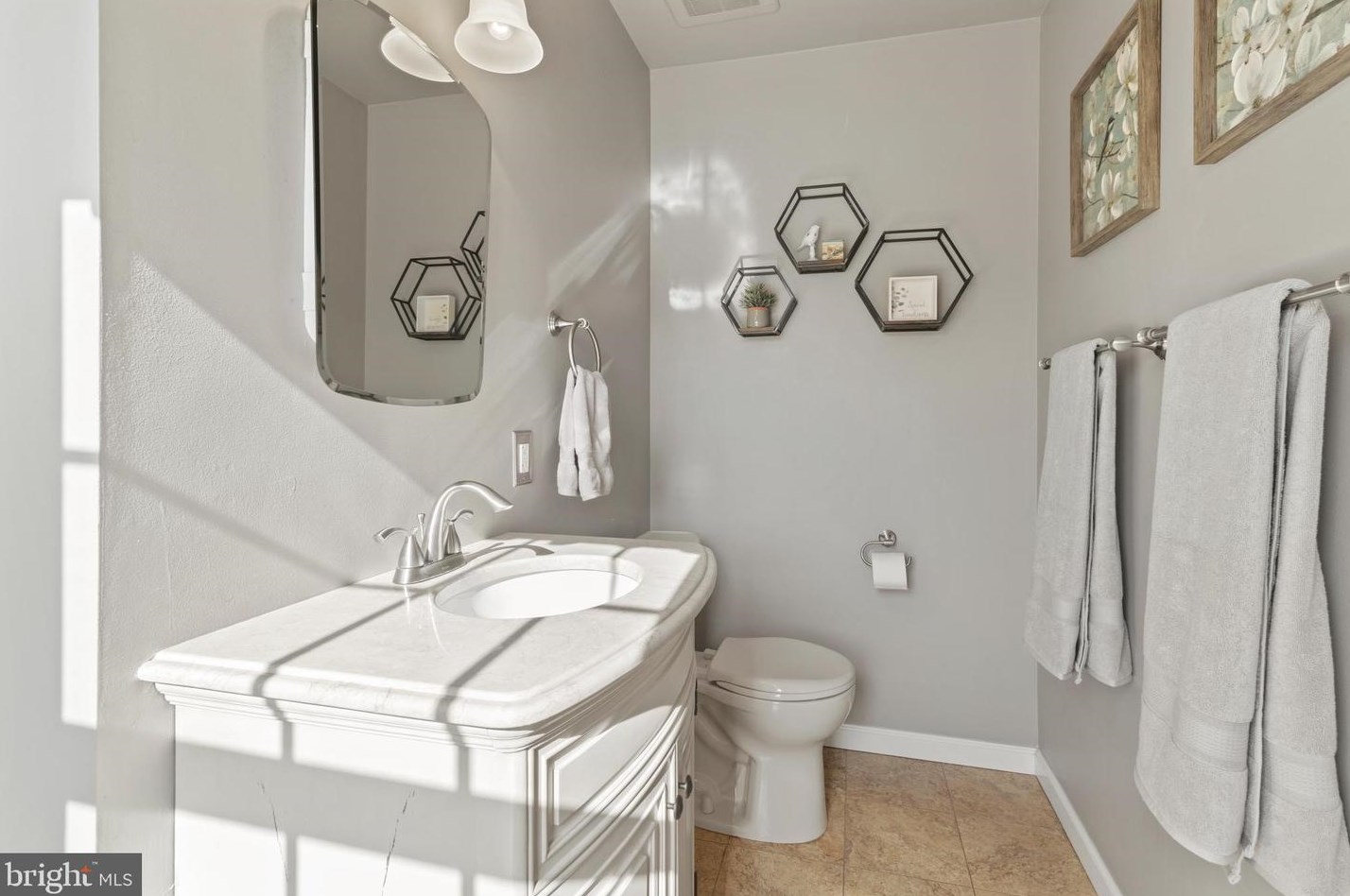 106 Freedom Vly Cir, Romansville PA  19320-1358 exterior