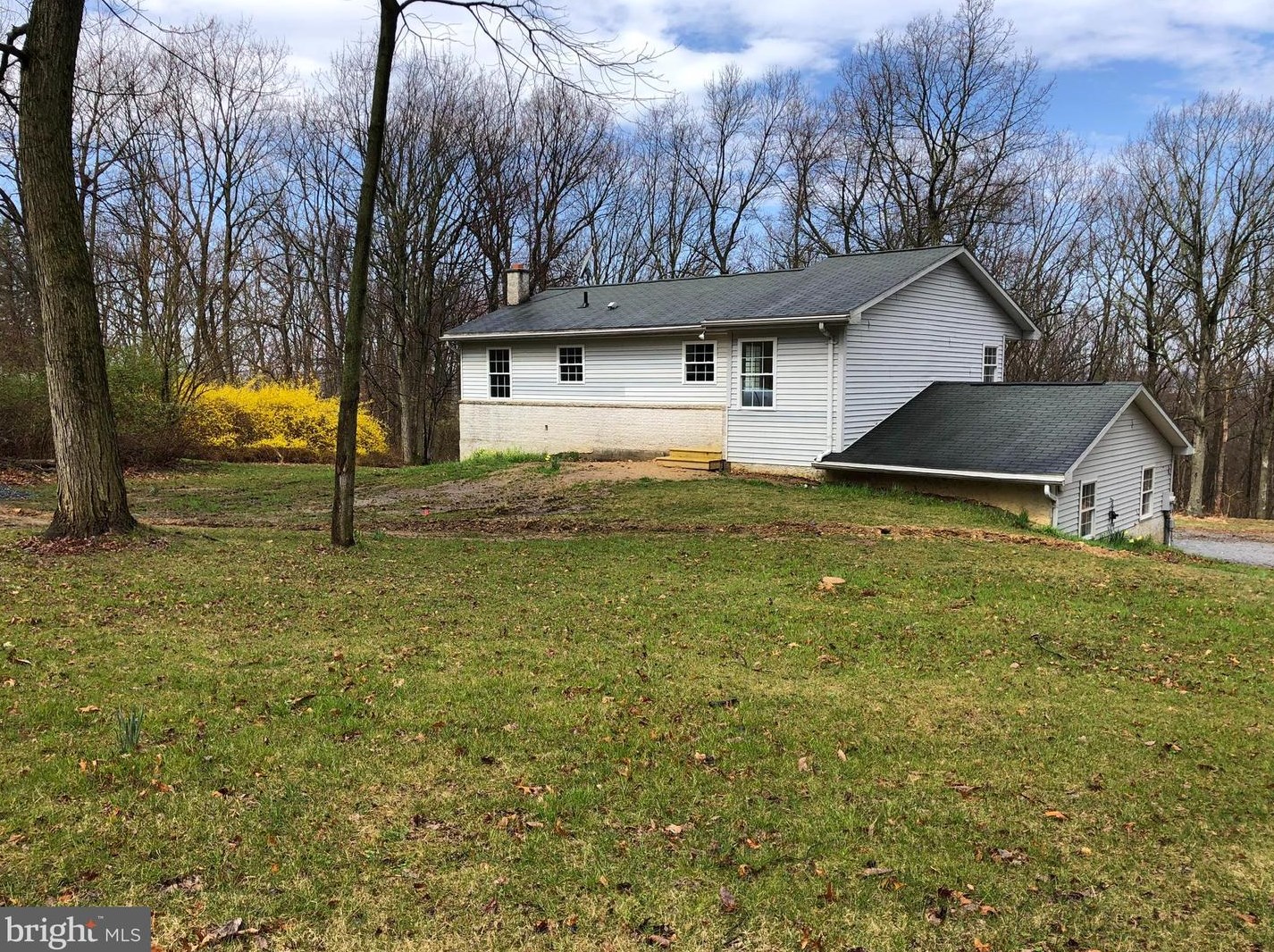 109 Brylin Dr, Honey Brook, PA 19344