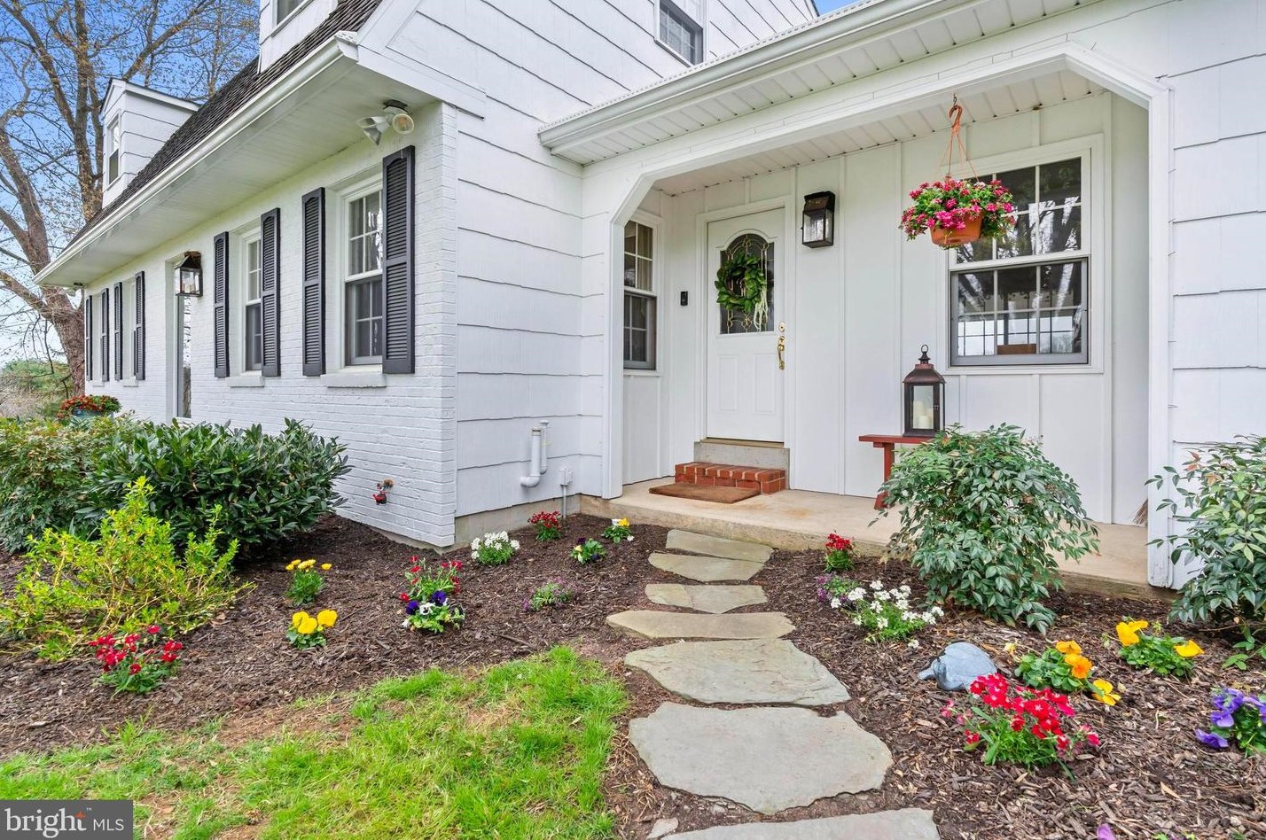 831 Marlboro Spring Rd, Kennett Sq, PA 19348