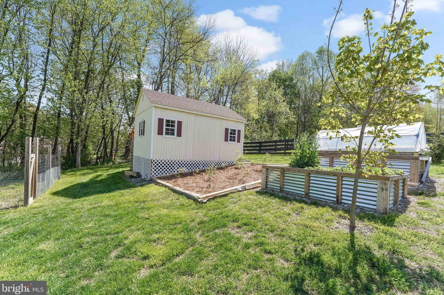 120 Cooks Ridge Ln, Oxford PA  19363-4241 exterior