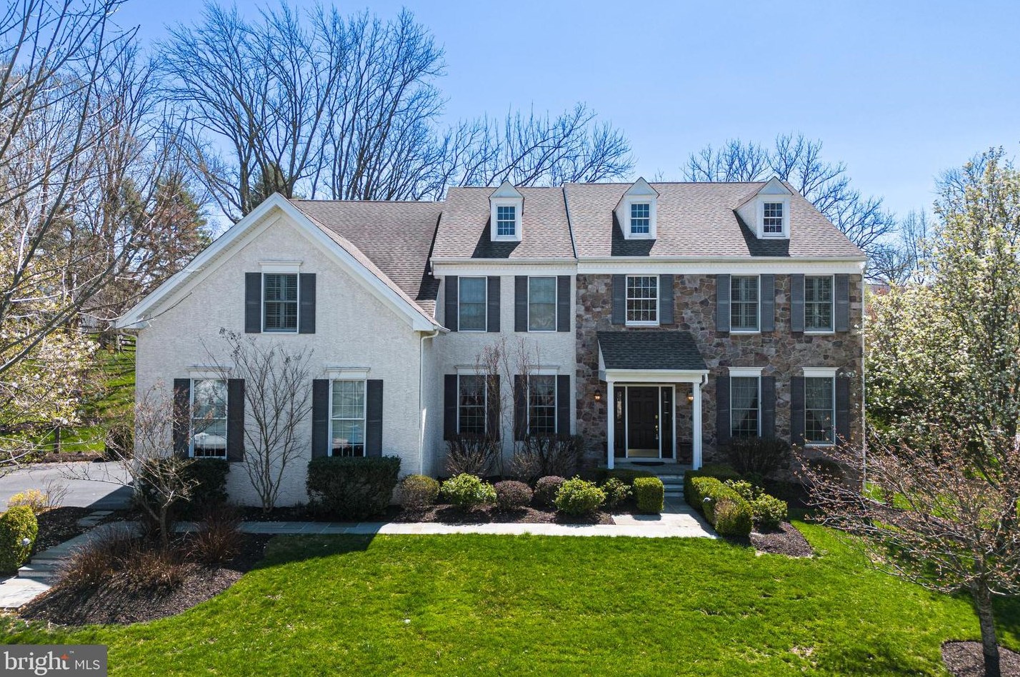124 Berwick Dr, West Chester, PA 19382-2502