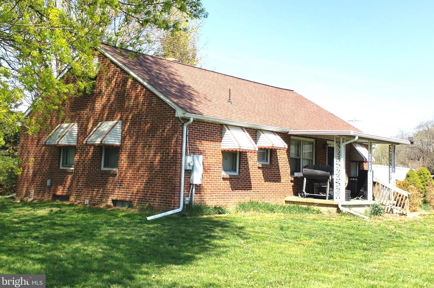 656 Street Rd, Cochranville, PA 19330