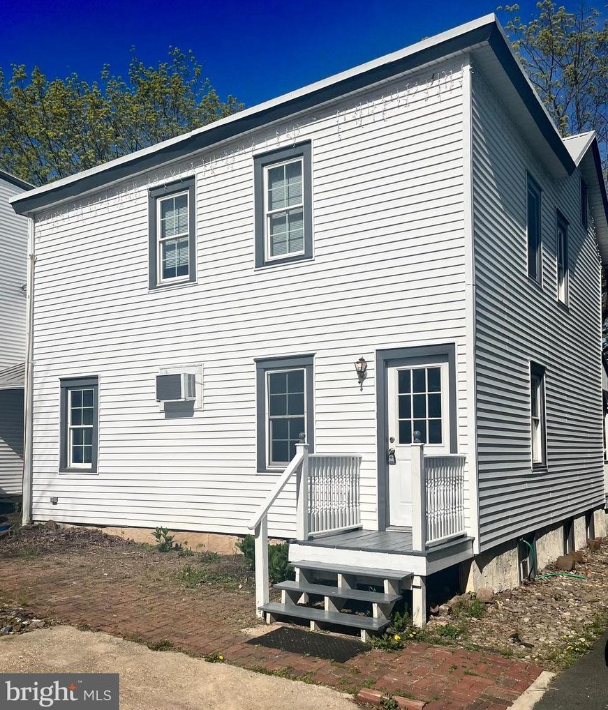 482 Laurelwood Rd, Pottstown, PA 19465