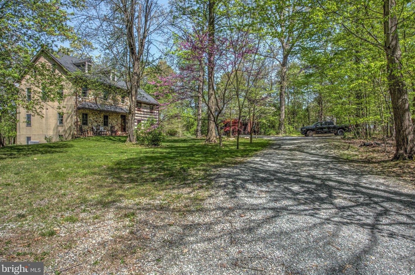 114 Park Rd, Nottingham, PA 19362