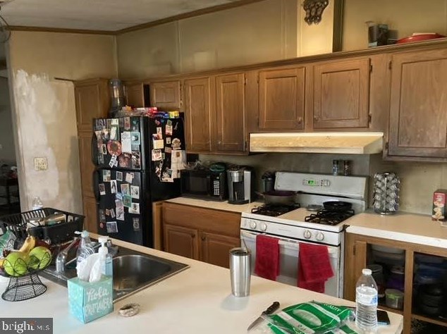 59 Violet Dr, Honey Brook, PA 19344-8639