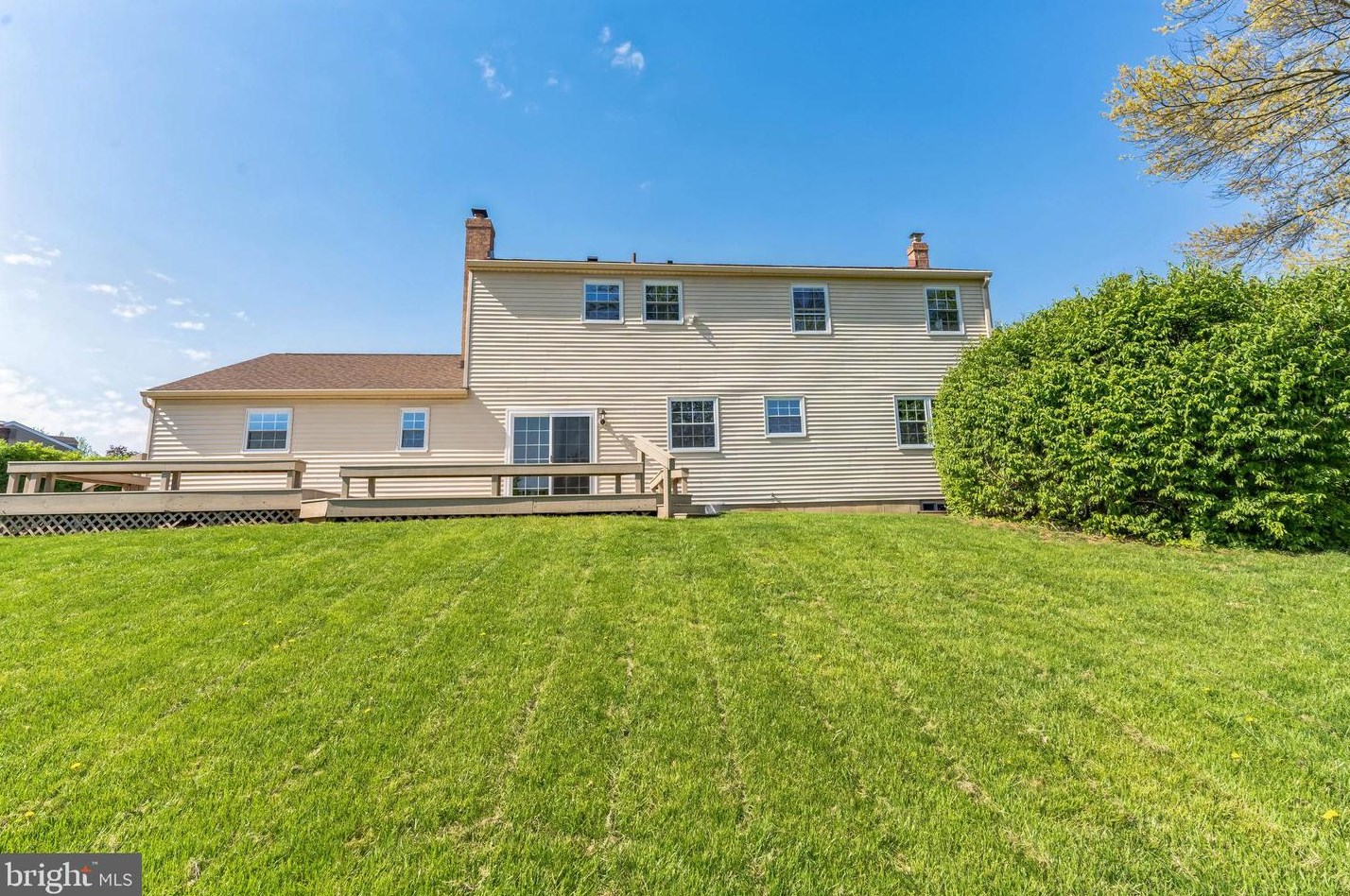 611 Marydell Dr, West Chester PA 19380-6376 exterior