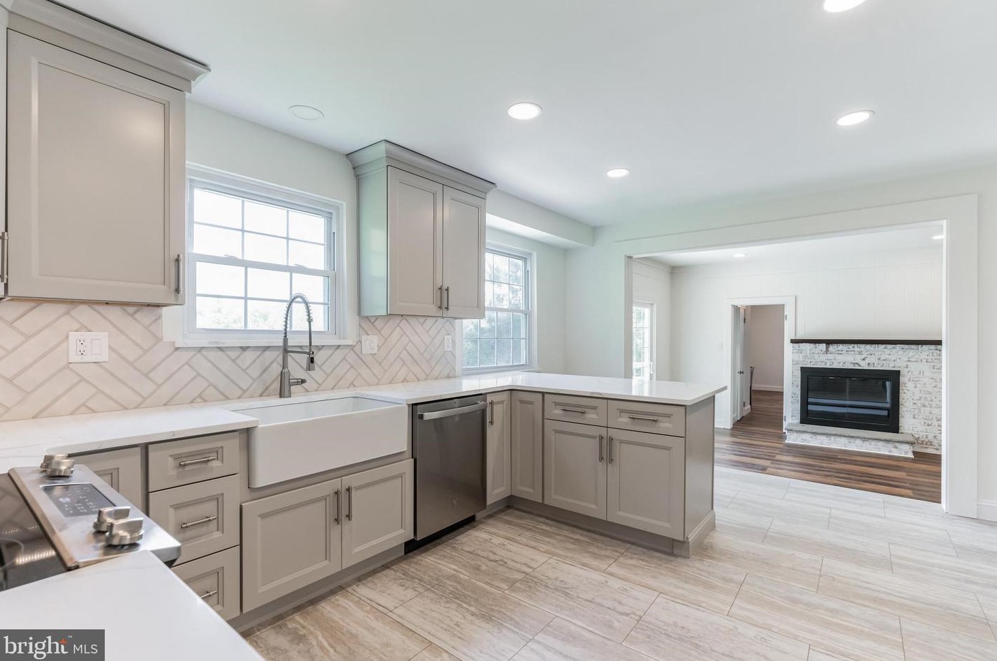 611 Marydell Dr, West Chester PA 19380-6376 exterior