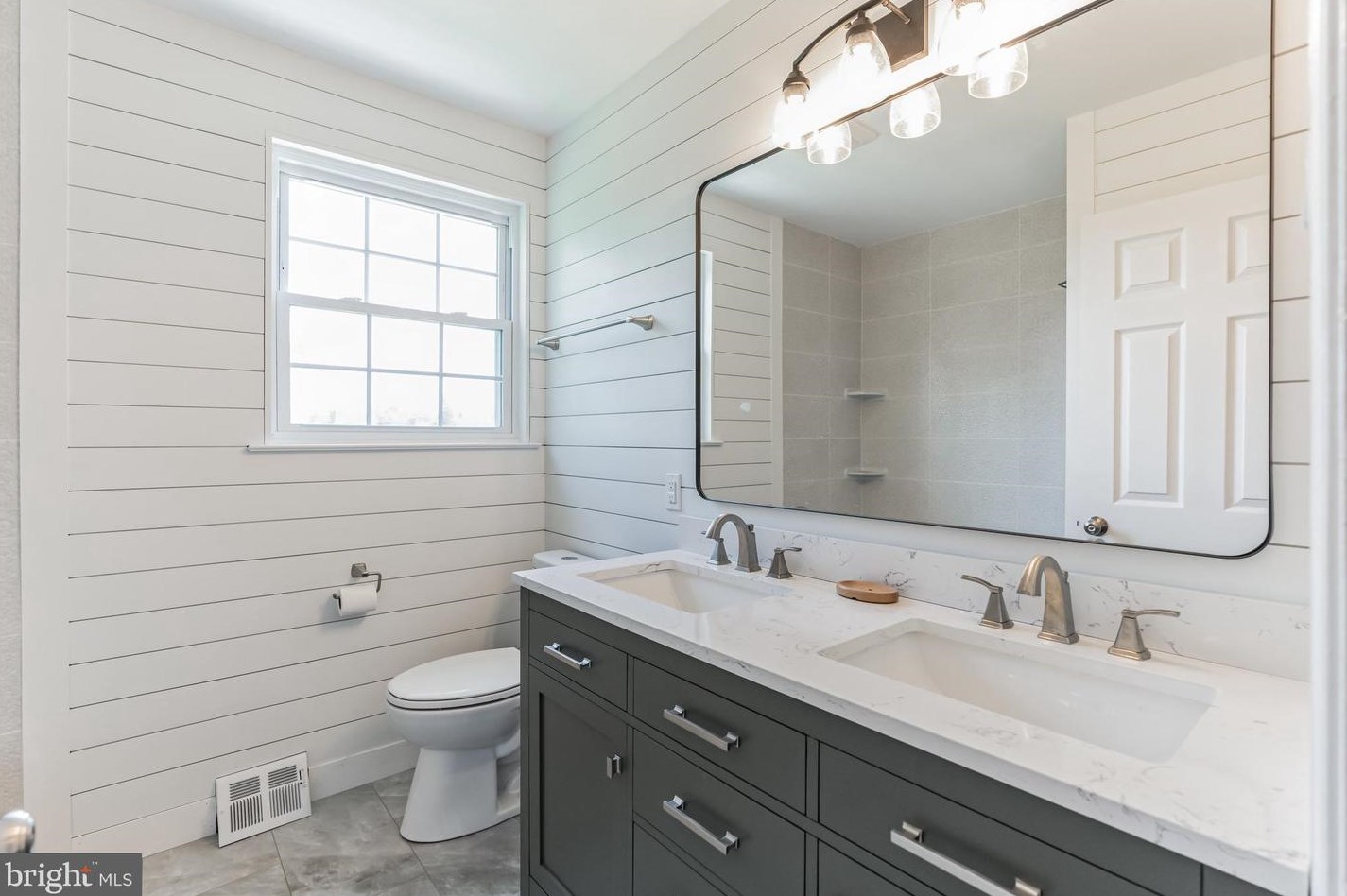 611 Marydell Dr, West Chester PA 19380-6376 exterior