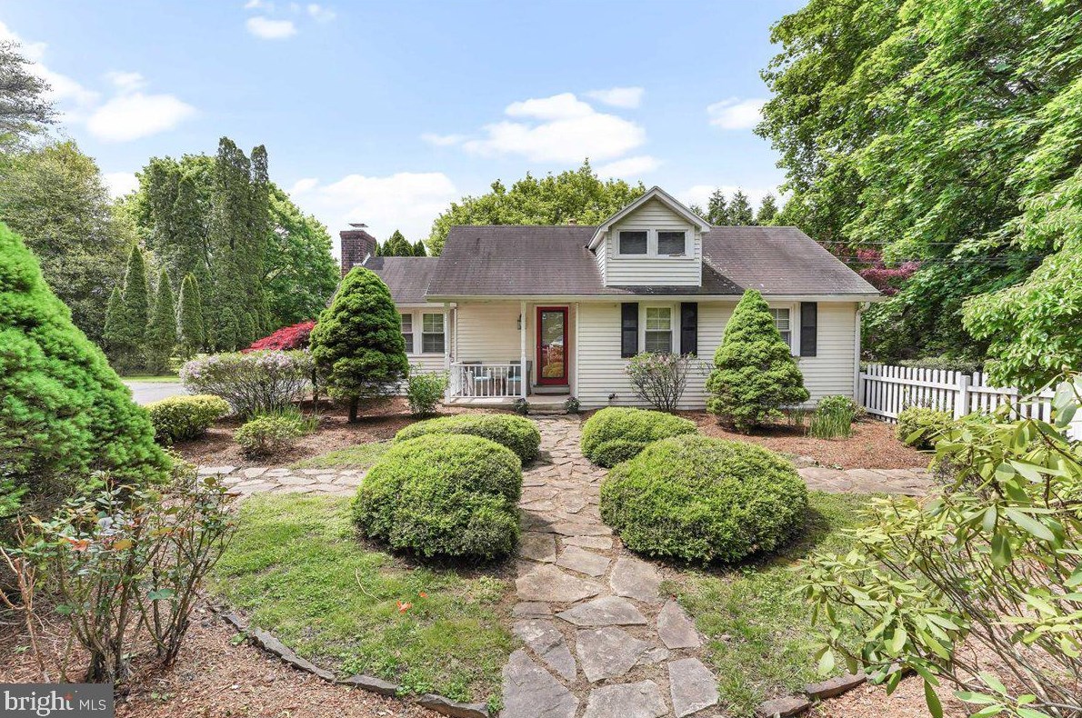 1786 W Doe Run Rd, Kennett Sq, PA 19348