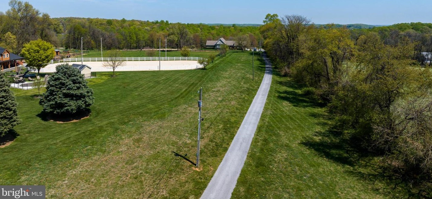 364 Old Wilmington Rd, Romansville, PA 19320-1167