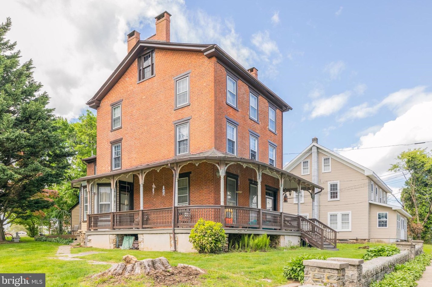 200 Cochran St, Cochranville, PA 19330