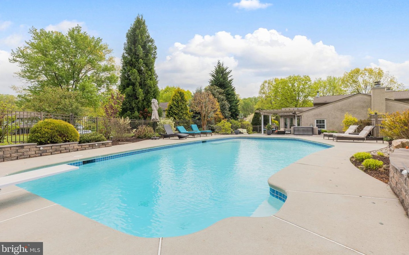 801 Great Oak Ln, Kennett Sq, PA 19348