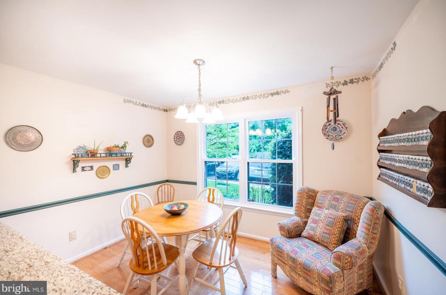 890 Amber Ln, West Chester PA  19382-2241 exterior