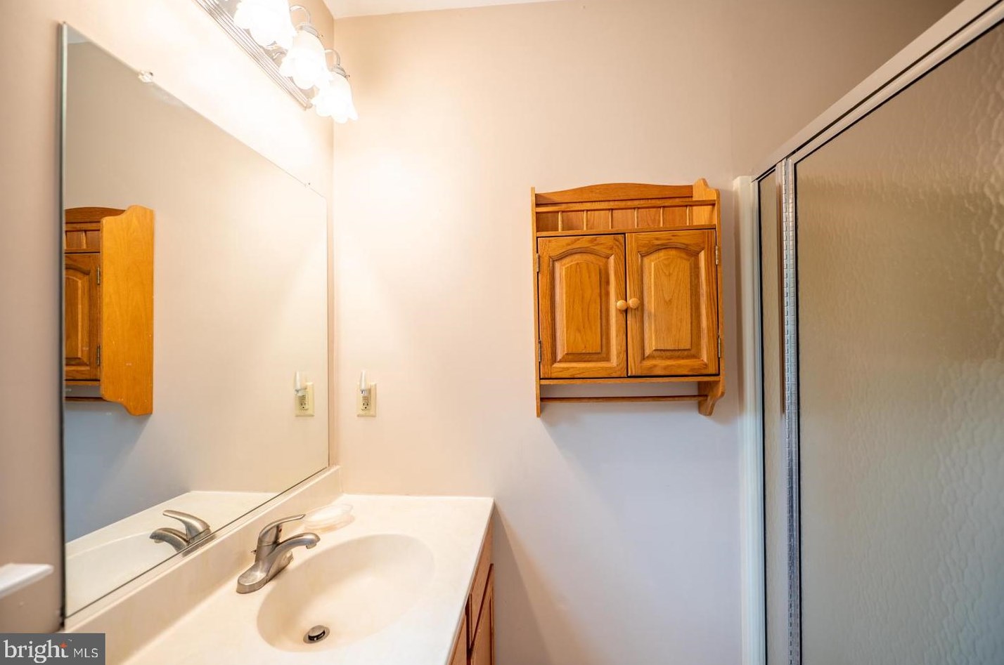 890 Amber Ln, West Chester PA  19382-2241 exterior